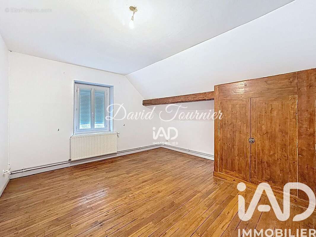 Photo 5 - Maison à VILLERS-COTTERETS