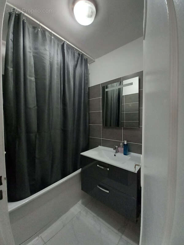 Appartement à MARSEILLE-14E