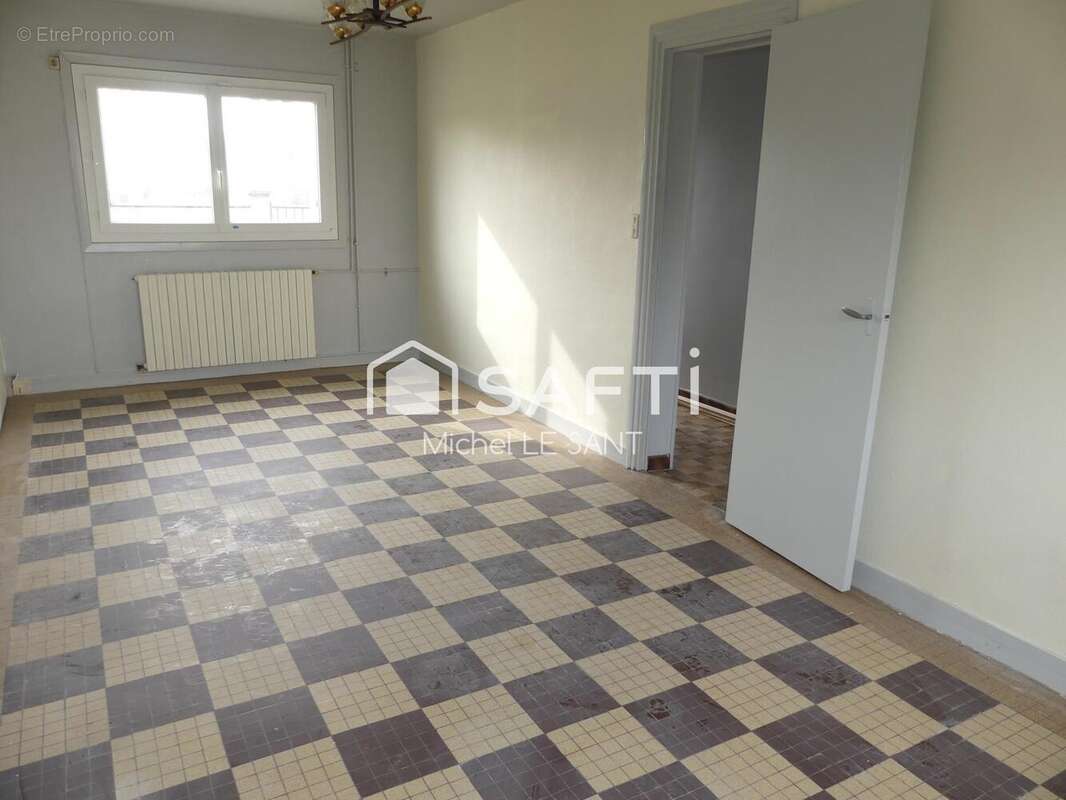 Photo 2 - Maison à BREUIL-LE-SEC