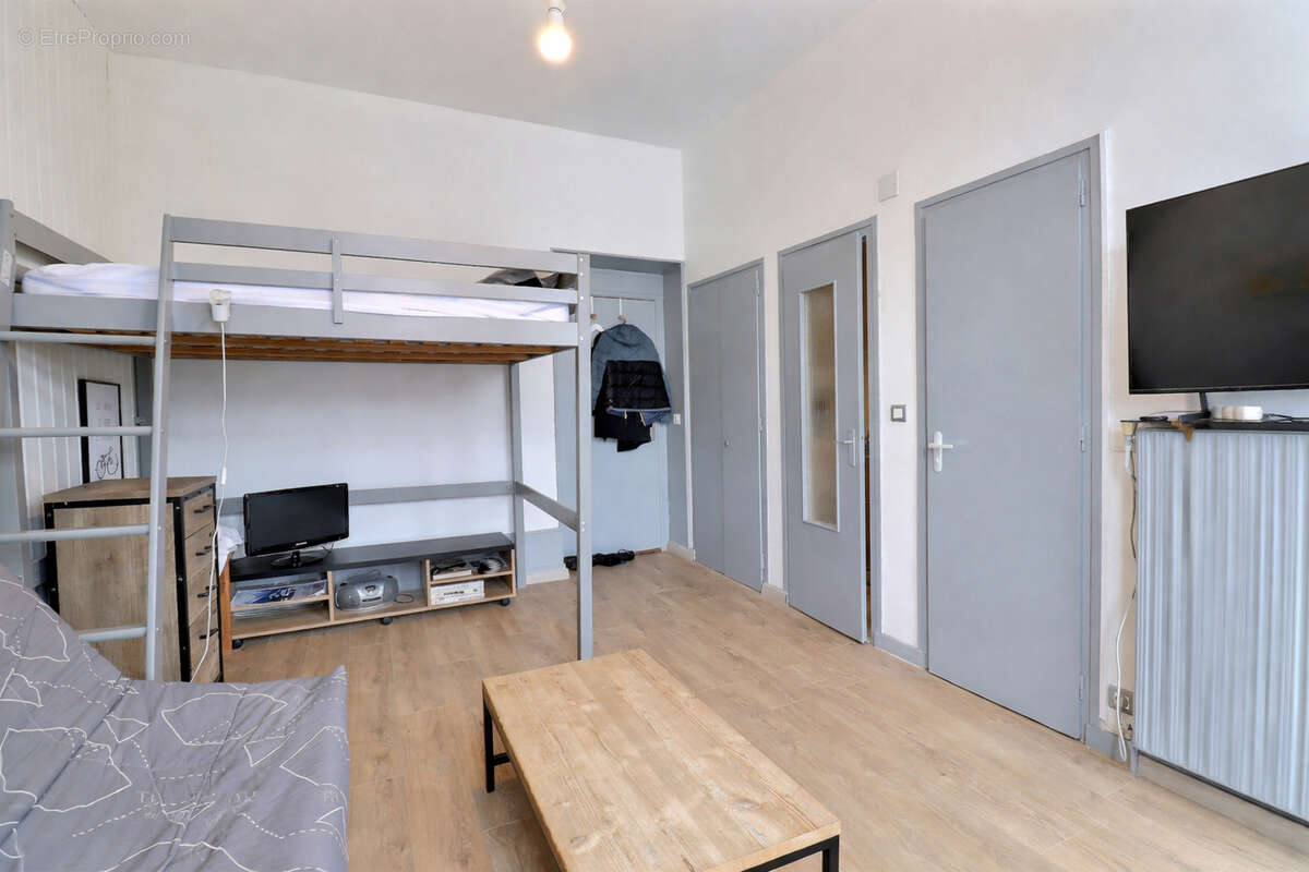 Appartement à AIX-LES-BAINS