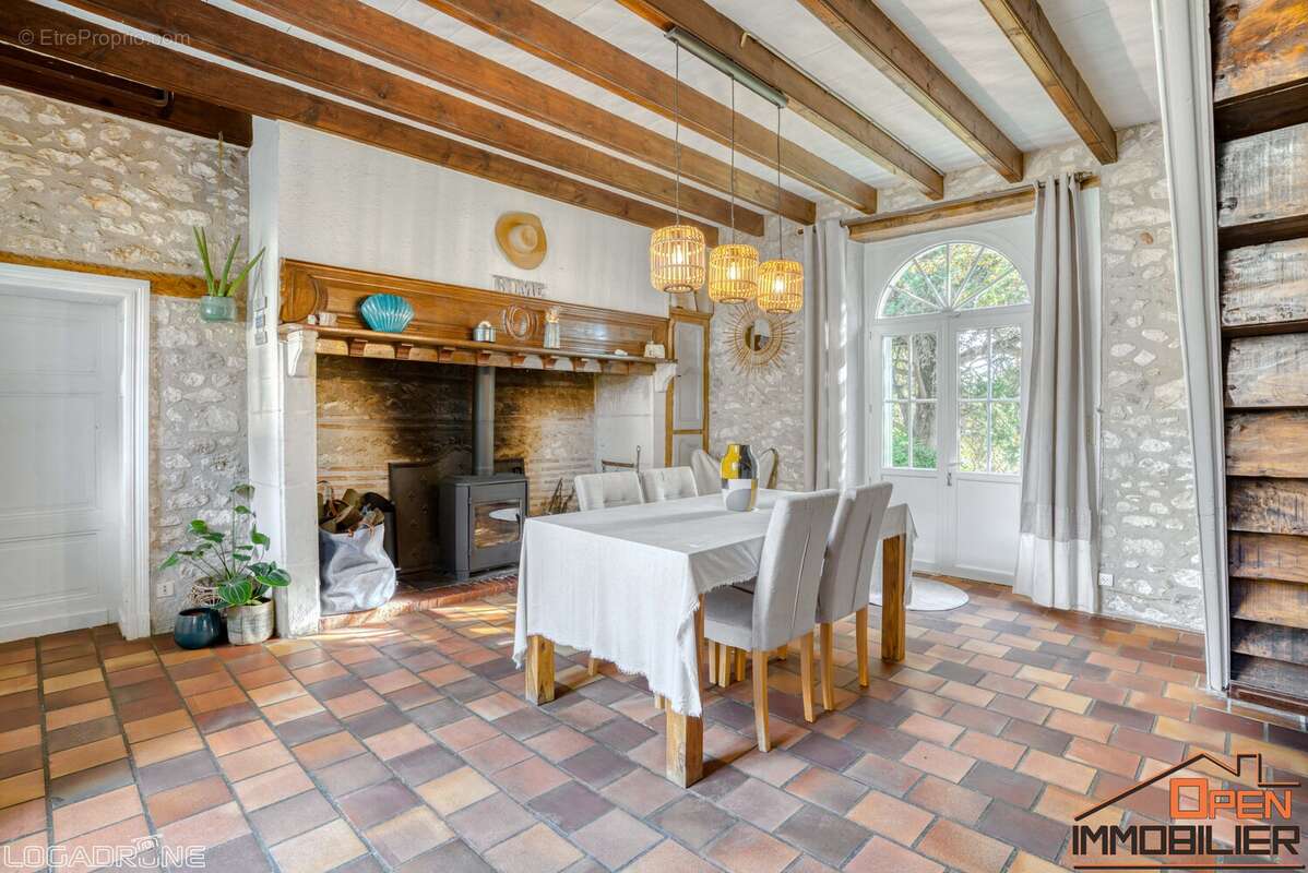 Maison à DAUSSE