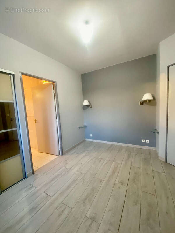 Appartement à FONTAINEBLEAU