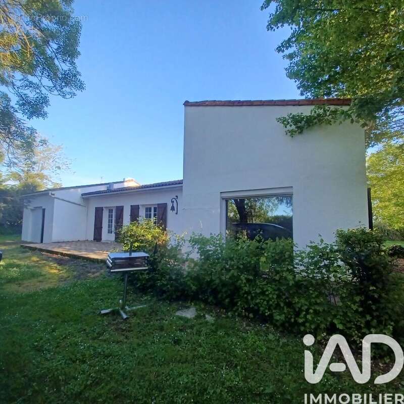 Photo 2 - Maison à MIRAMBEAU