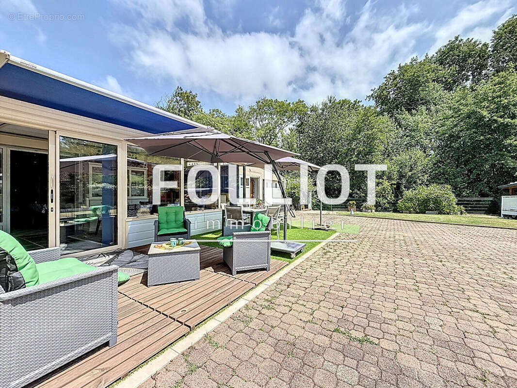 Maison à JULLOUVILLE