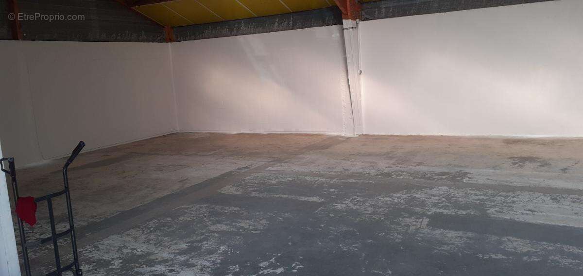 Appartement 300 m² à Saint-Martin-De-La-Lieue  - photo 4