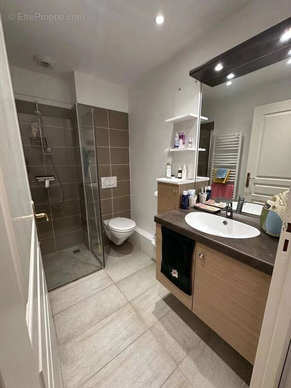 Appartement à AIX-LES-BAINS