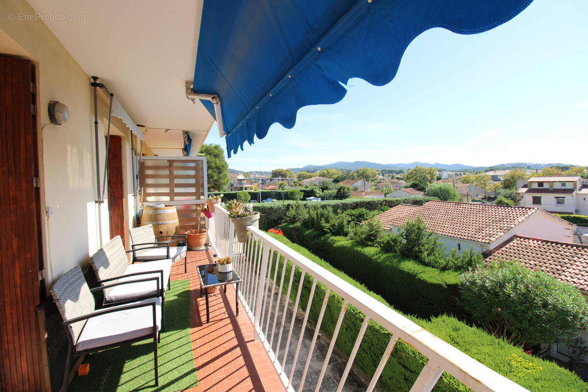 Appartement à SIX-FOURS-LES-PLAGES