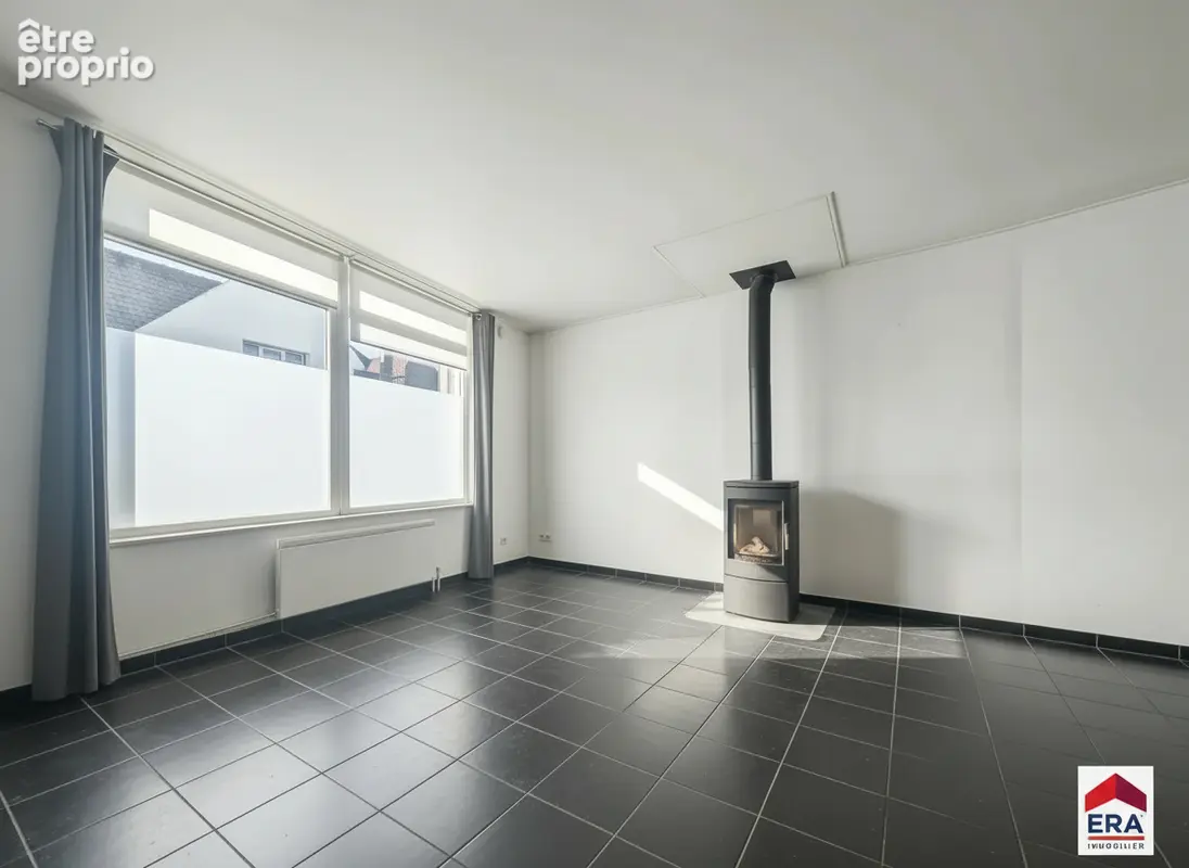 Maison de 140 m² - 5 Pièces - Quesnoy-sur-Deûle - Centre ville - photo 2