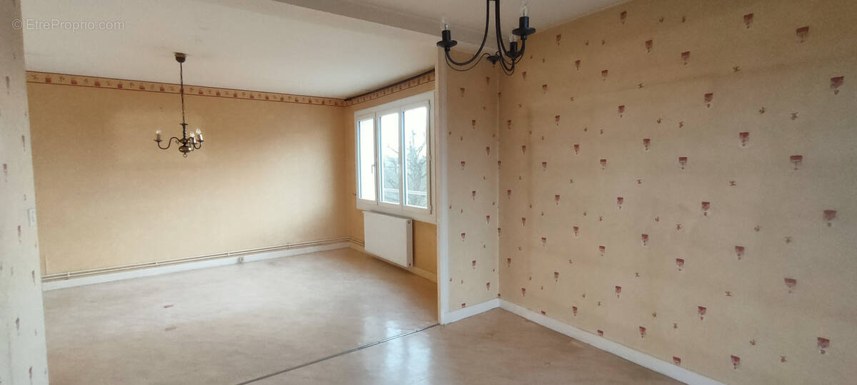 Appartement à VARENNES-SUR-ALLIER