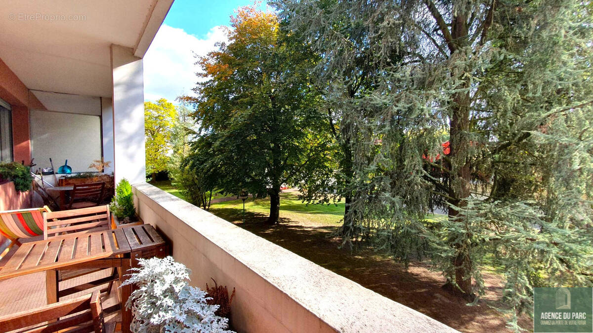 Appartement à GARCHES
