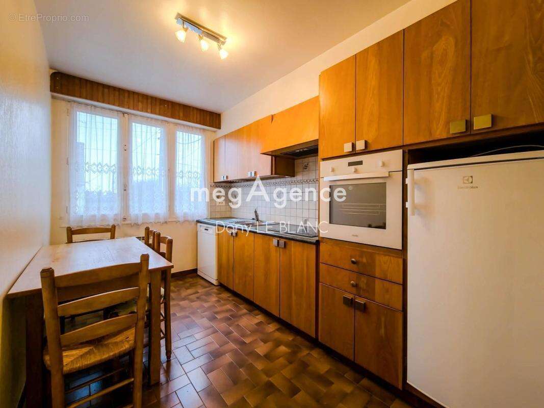 Maison à MAINVILLIERS