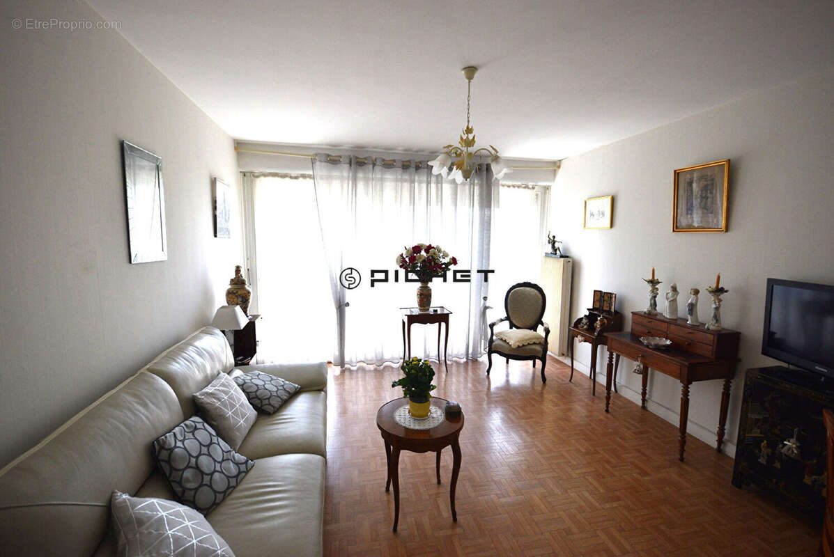 Appartement à LA ROCHELLE