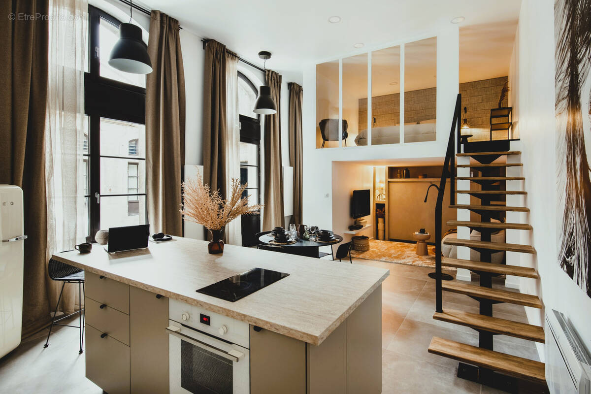 Appartement à SAINT-ETIENNE