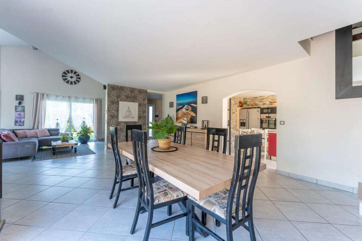 Maison à GUJAN-MESTRAS