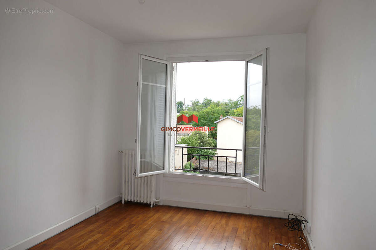 Appartement à RUEIL-MALMAISON