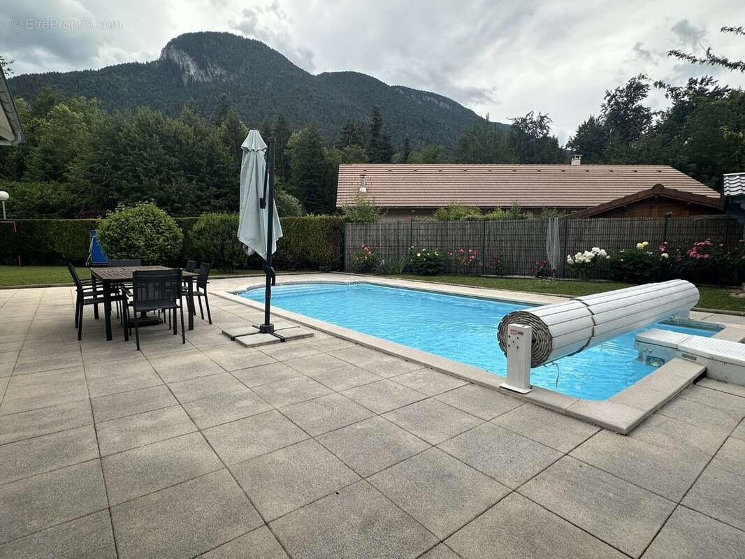 Maison à THORENS-GLIERES