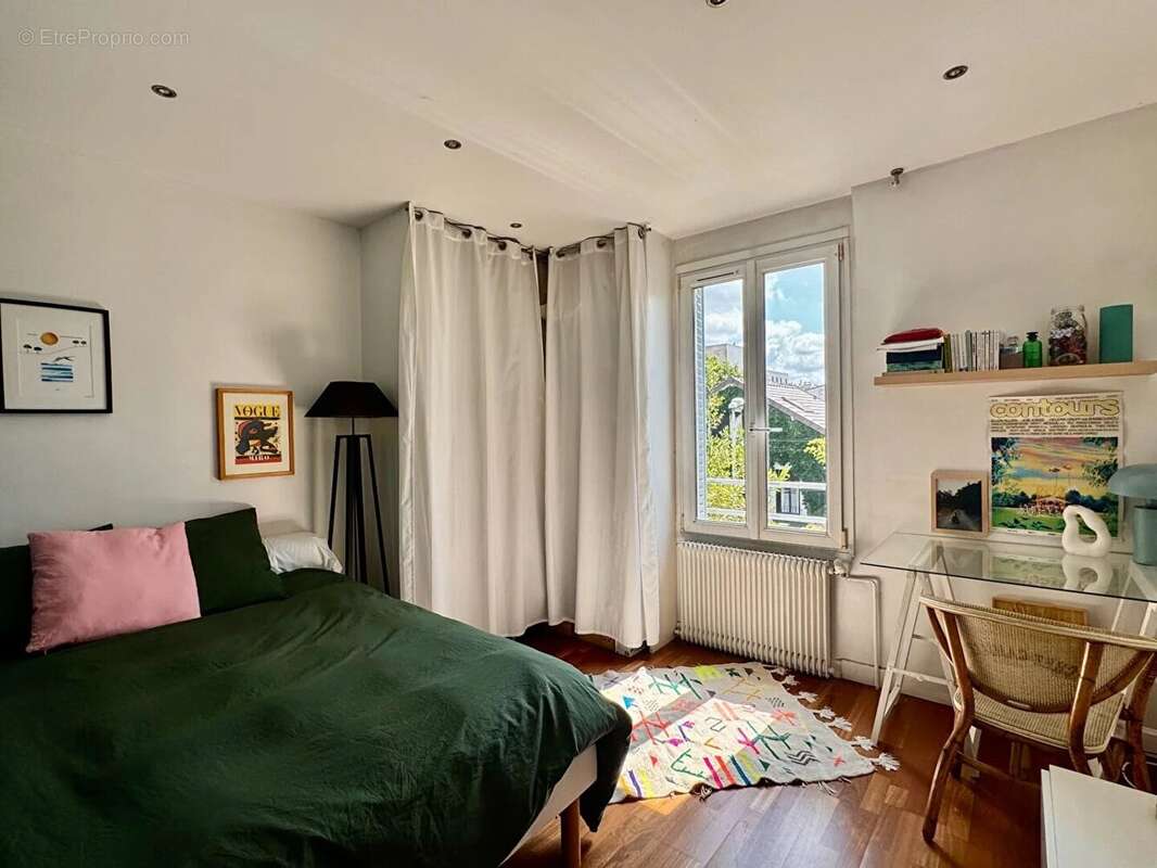 Maison à BOIS-COLOMBES