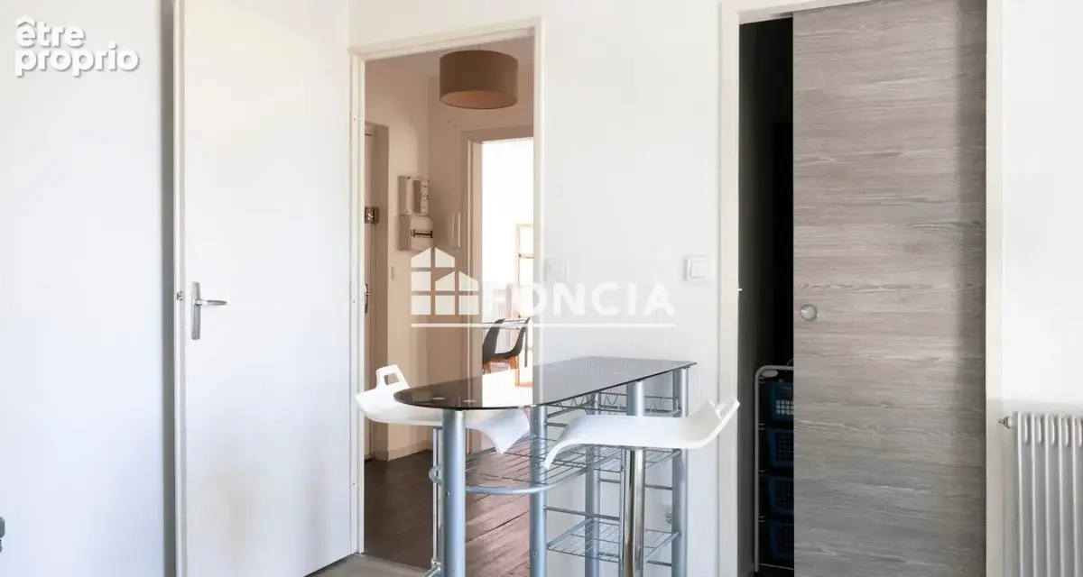 Exclusivite quartier st leu a deux pas de fac de droit appartement de t3 de 72 m2 disponible de suite - photo 4