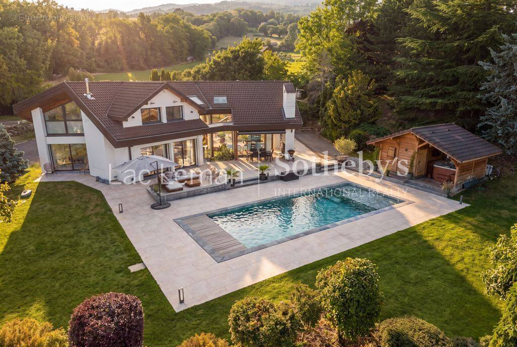 Maison à CRANVES-SALES