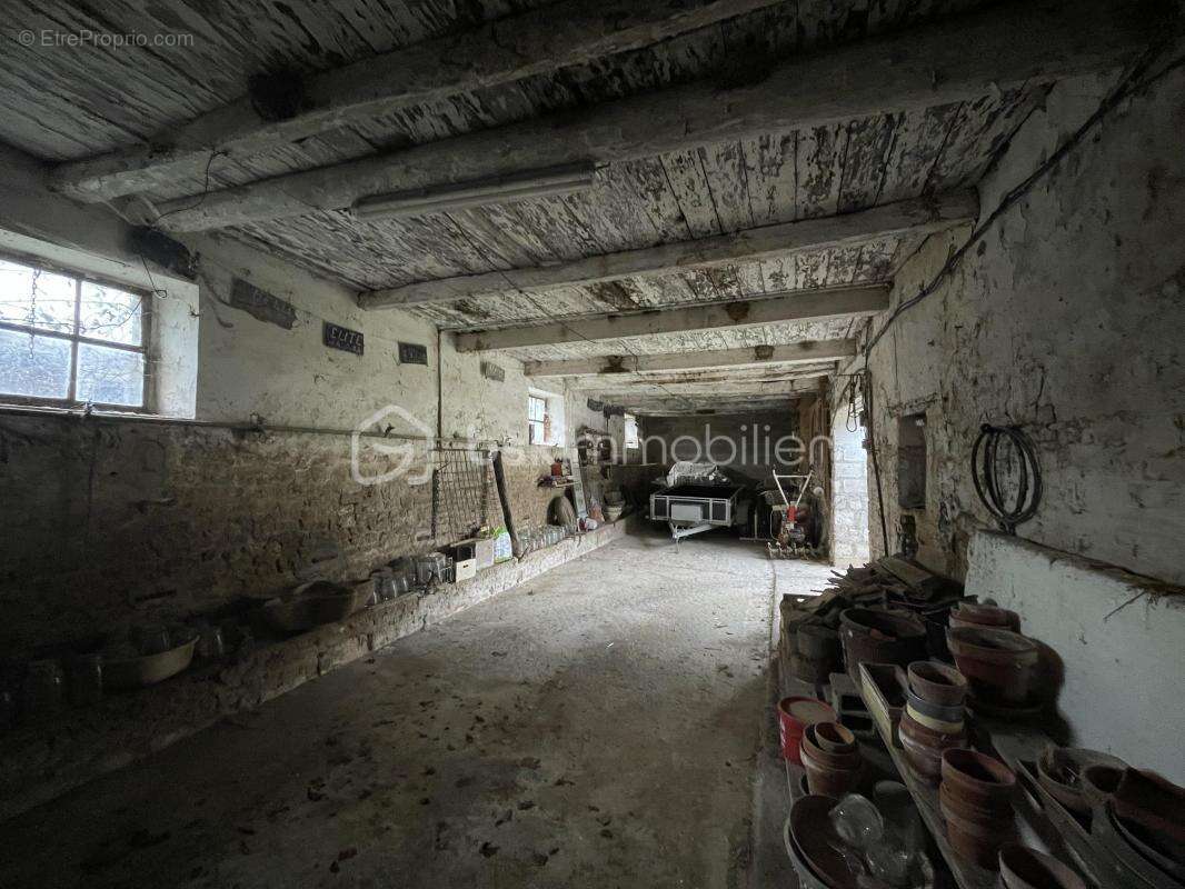 Maison à WASSY