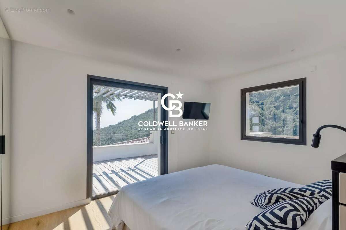 Maison à CAVALAIRE-SUR-MER