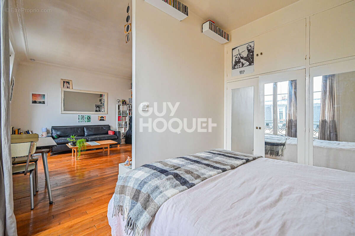 Appartement à PARIS-12E