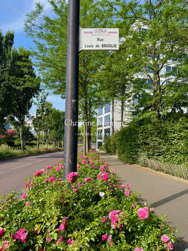 2 Pièces 46m2 à vendre avec balcon et parking en sus. RUEIL-MALMAISON - photo 17