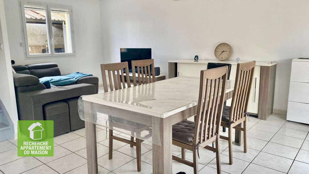 Maison à HIERES-SUR-AMBY