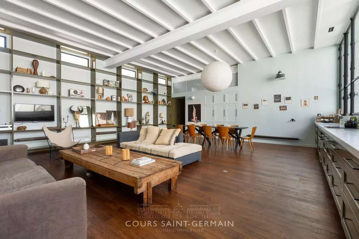 Appartement à PARIS-11E