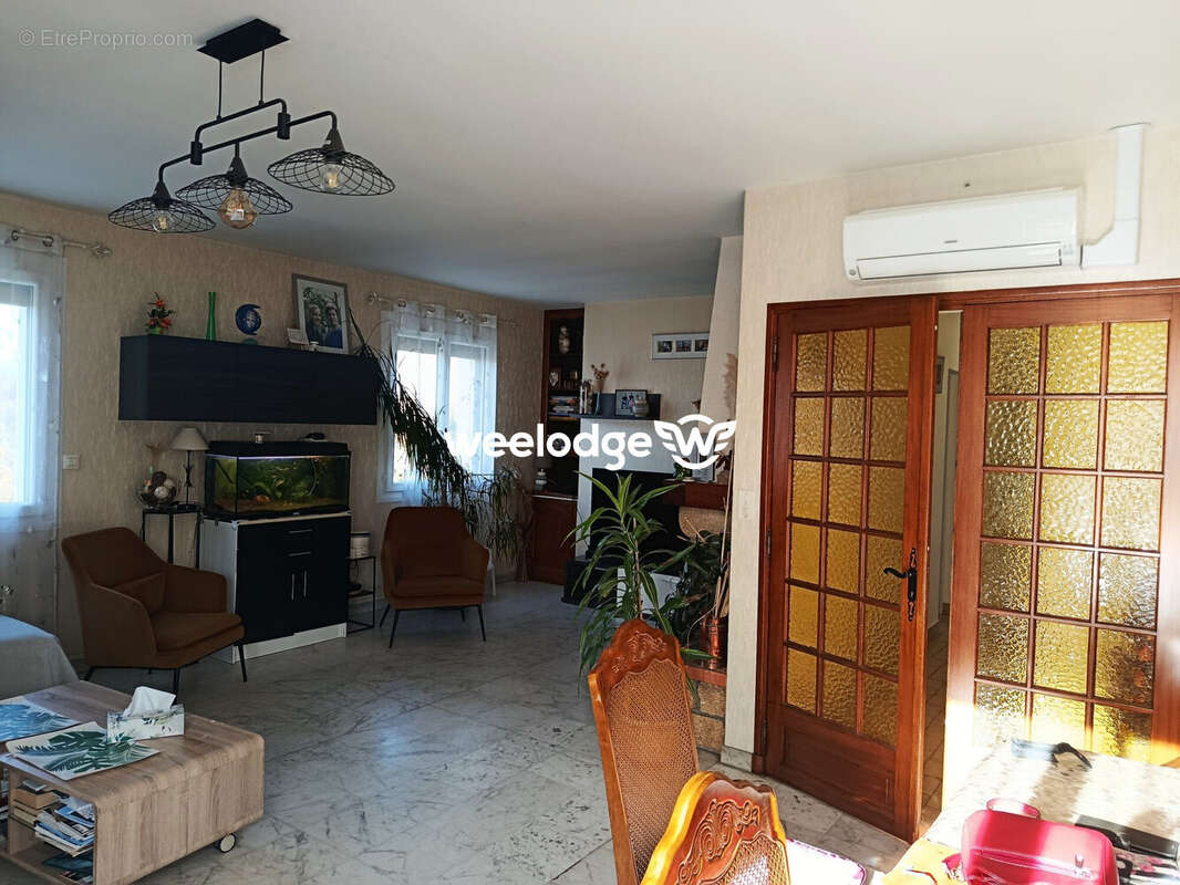 Maison à MONTGIVRAY