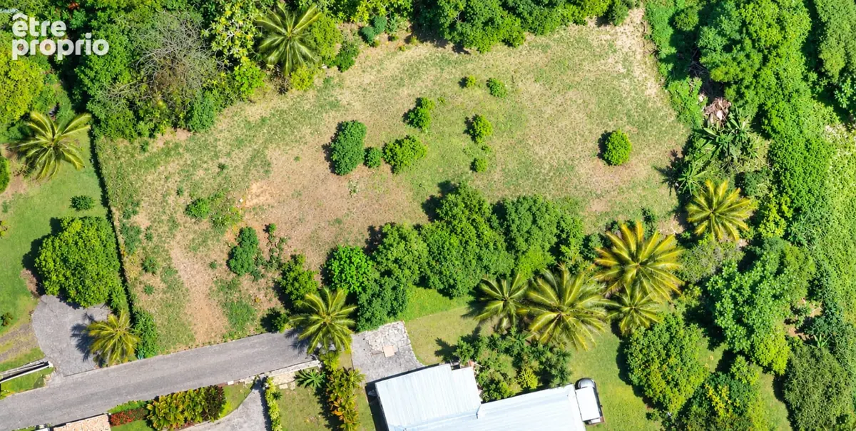 Photo Terrain à Le Lamentin au prix de 267 000€