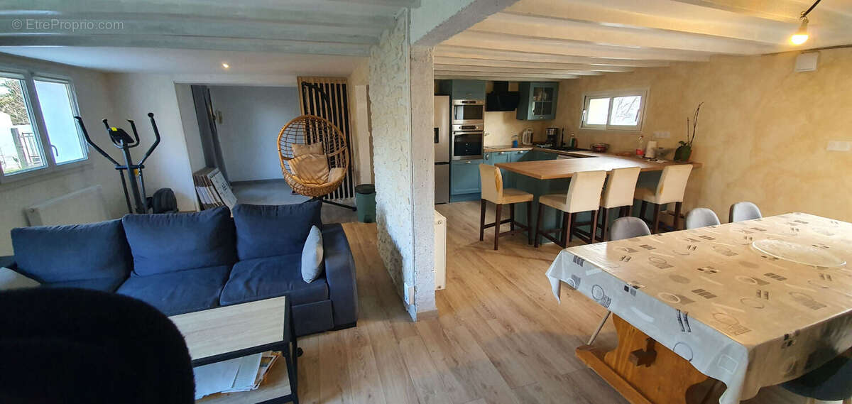 Maison à TONNAY-CHARENTE