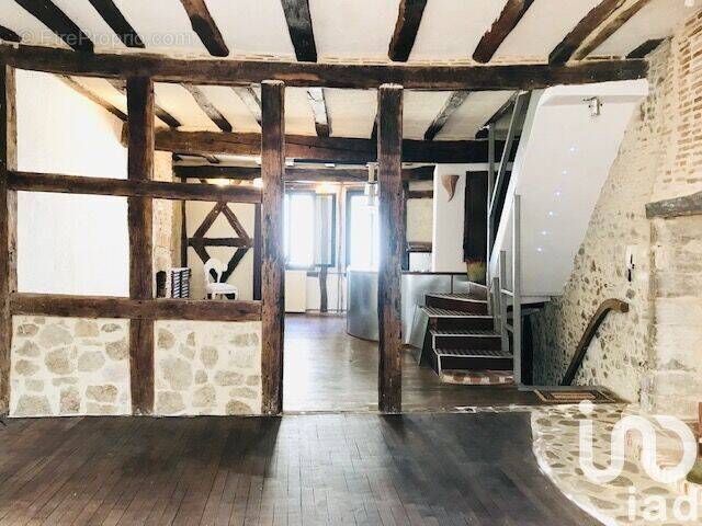 Photo 1 - Appartement à MONTLUCON