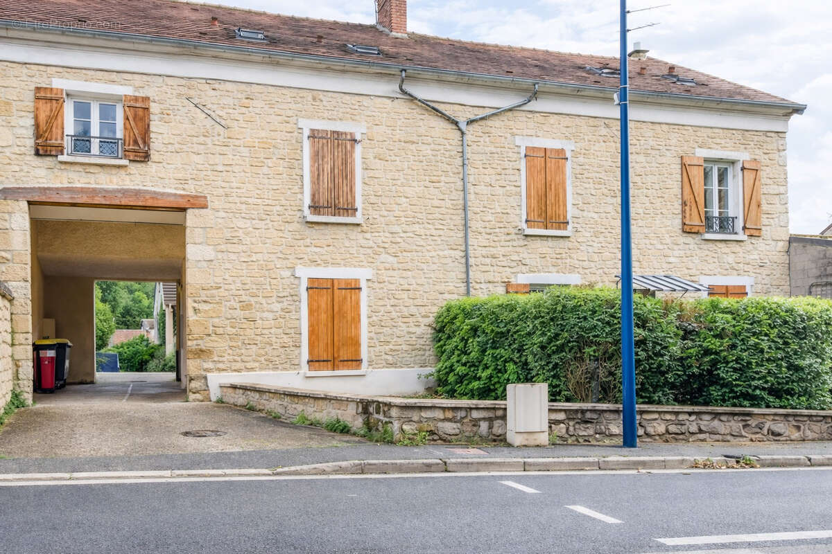 Appartement à VAUREAL