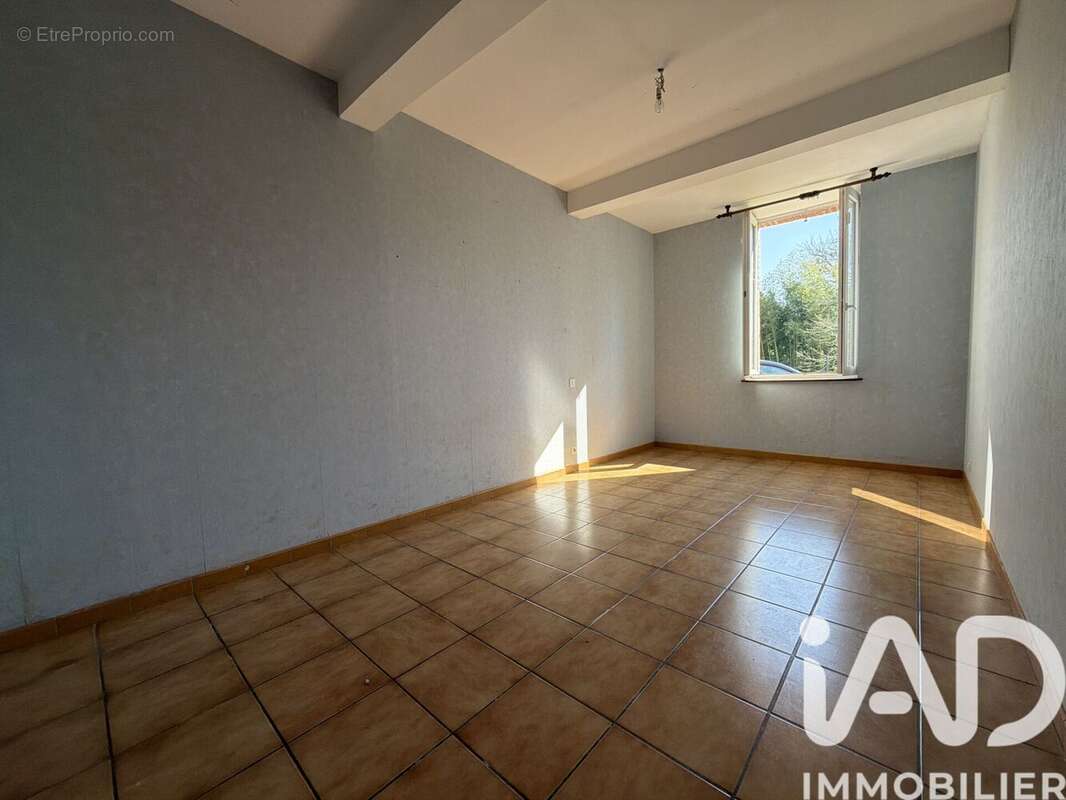 Maison 135 m² à Reynies  - photo 7