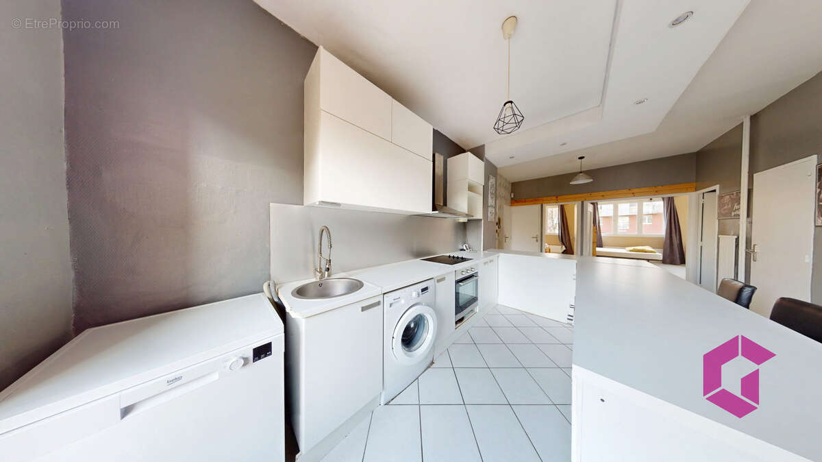 Bellevue T3 avec balcon loué 530€HC - photo 2