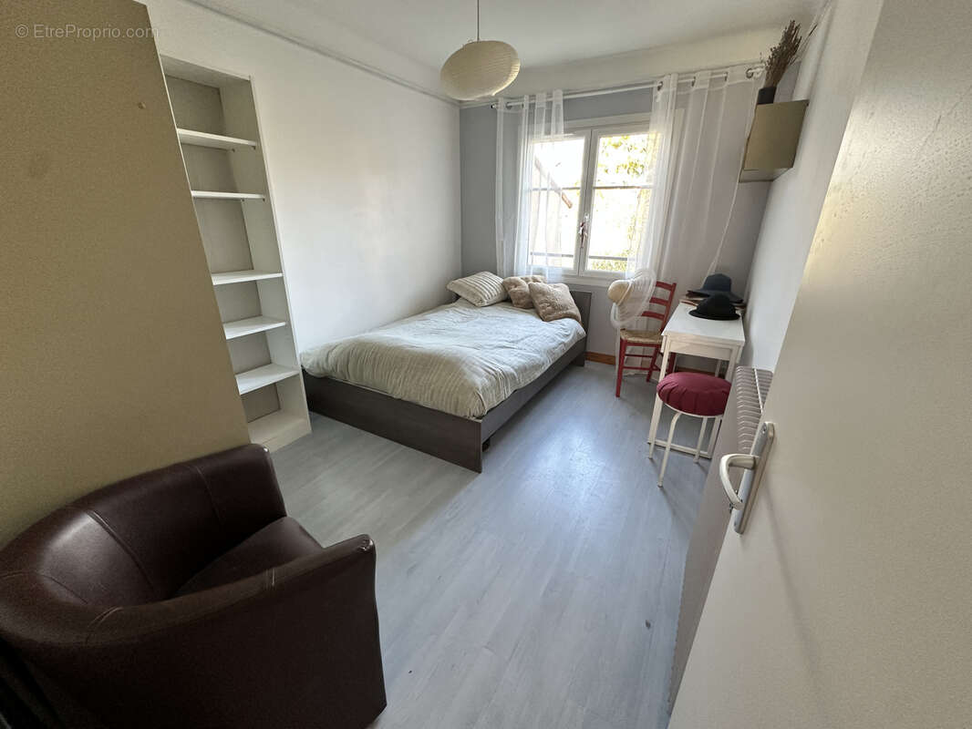 Appartement à VILLENEUVE-LOUBET