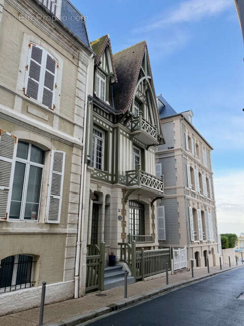 Maison à TROUVILLE-SUR-MER