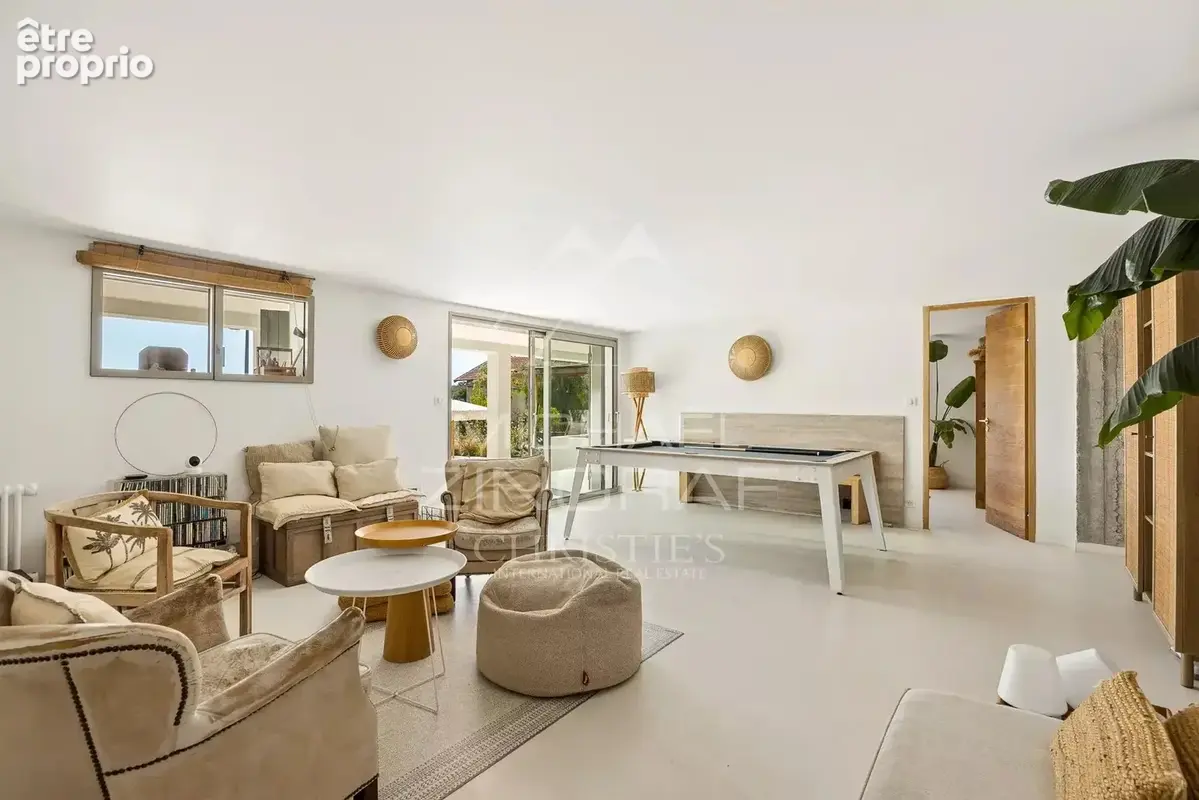 Nice - Bellet - Villa rénovée avec piscine, vue dégagée - photo 10
