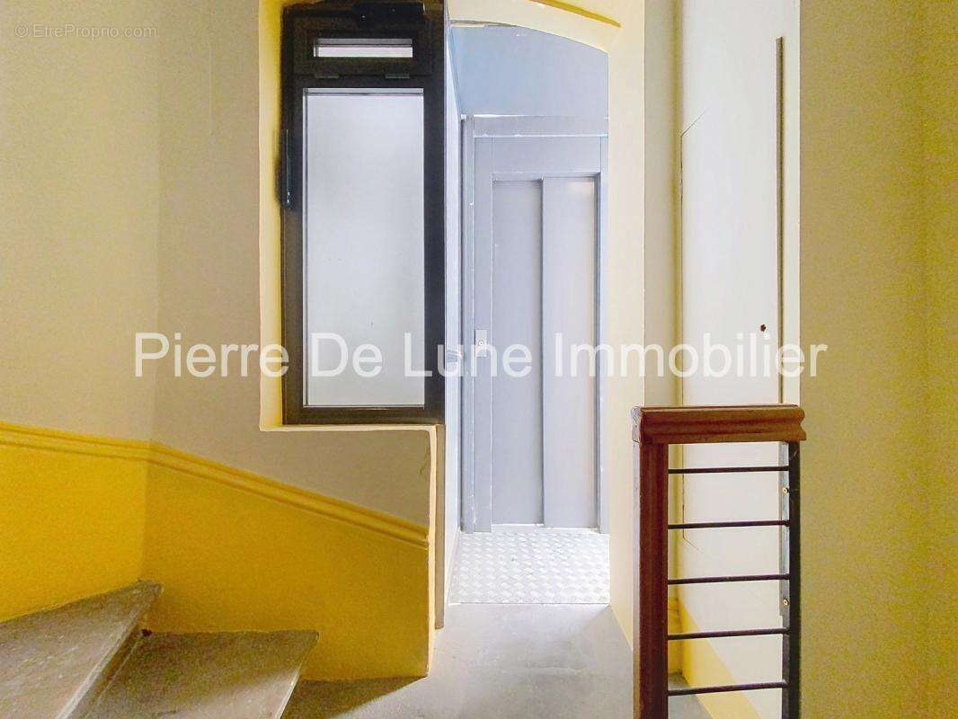 Appartement à LYON-6E