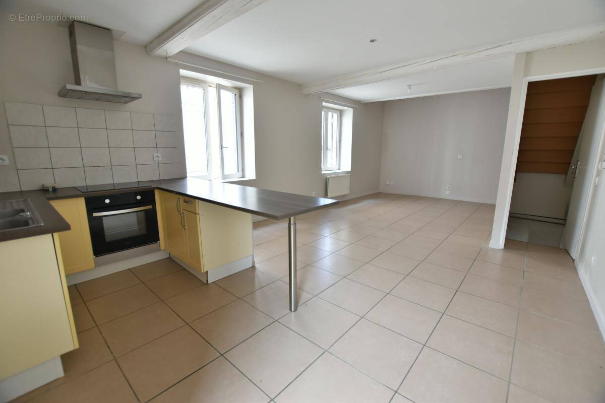 Appartement à FRANCHEVILLE