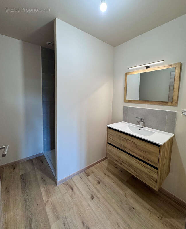 Appartement à CHALONVILLARS