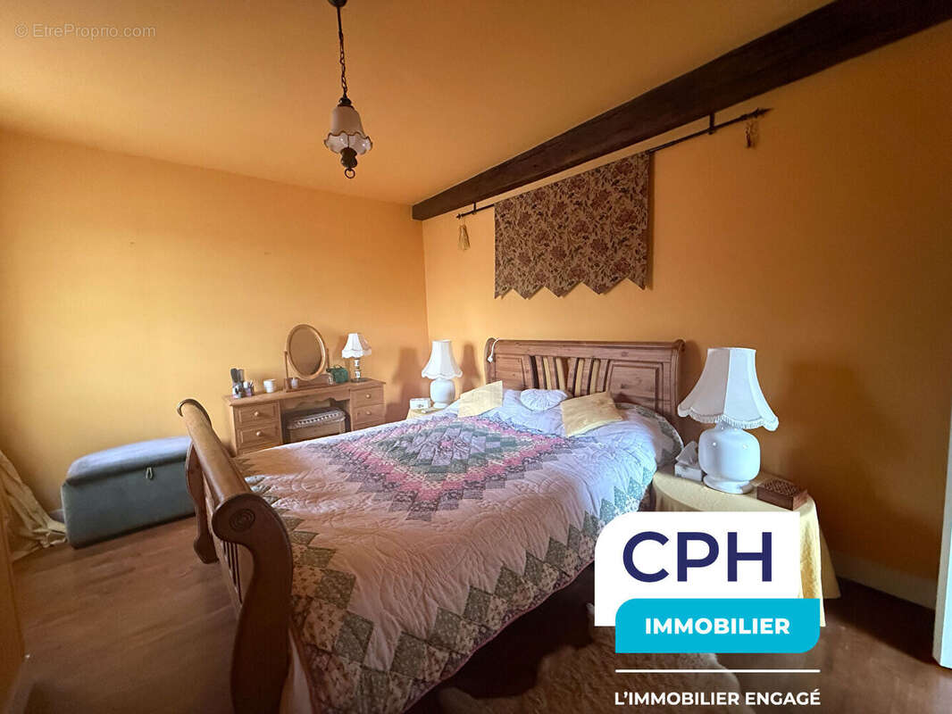 Maison à NOTRE-DAME-DE-COURSON