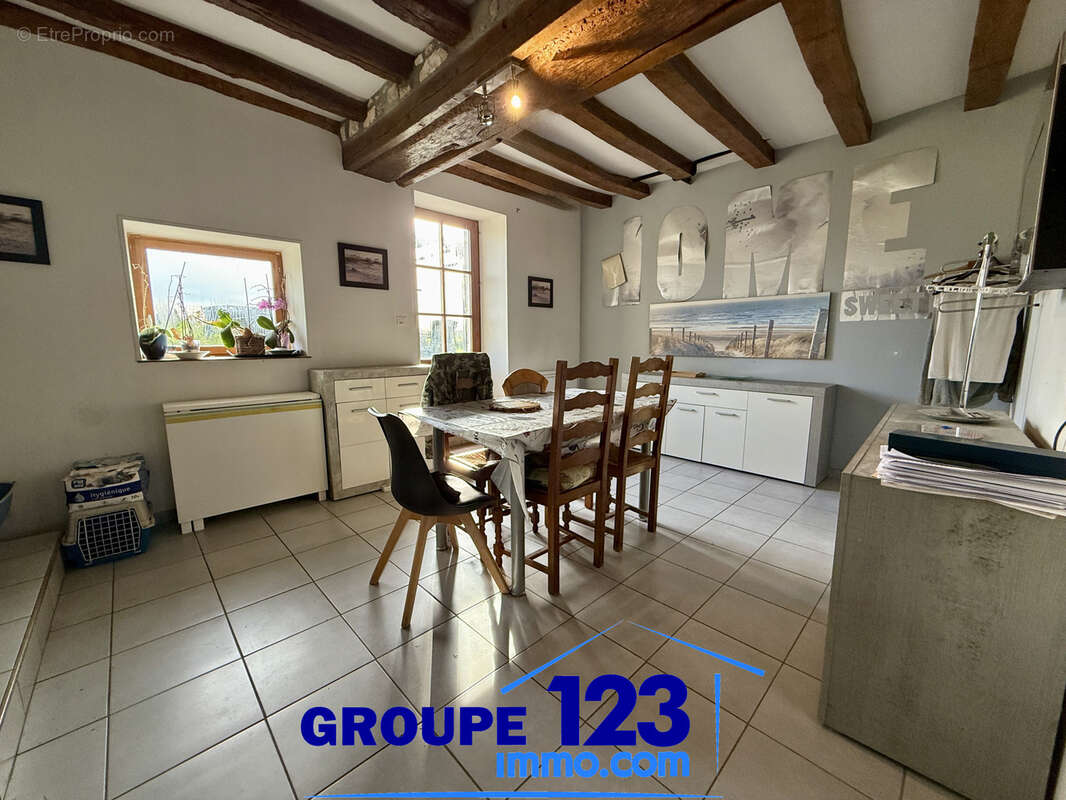 Maison à OUANNE