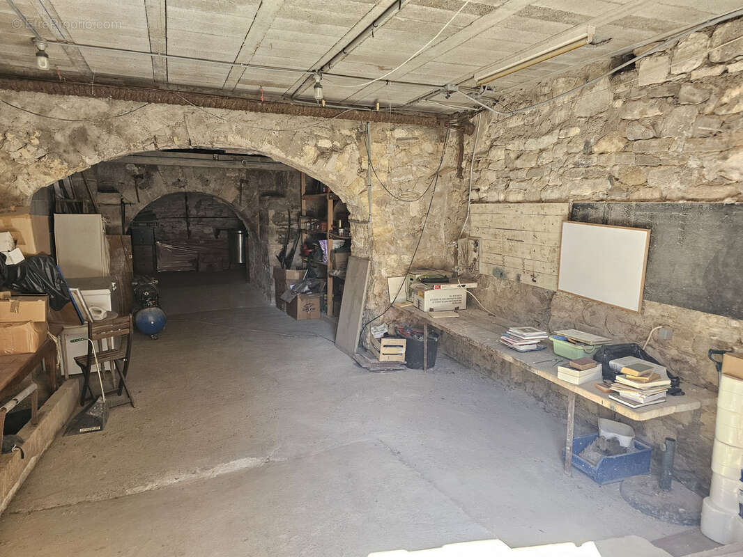 Appartement à EGUILLES