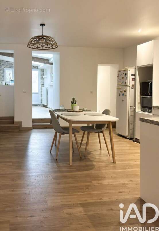 Photo 2 - Maison à SAINTES