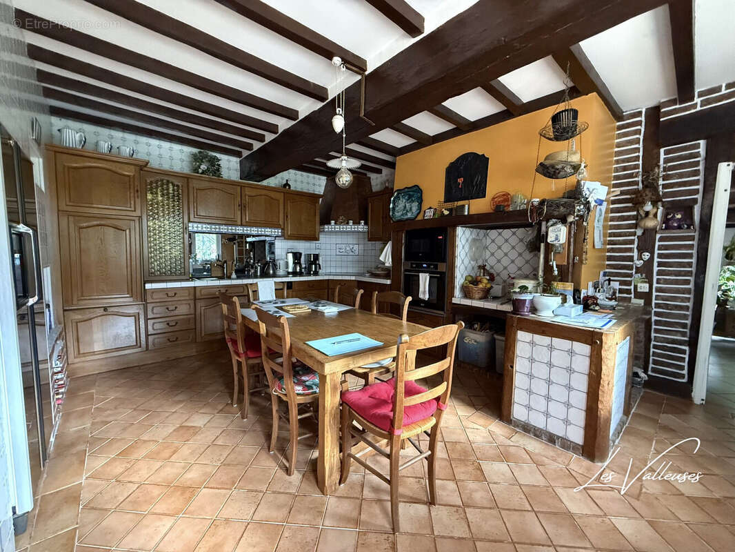 Maison 230 m² à Veules-Les-Roses  - photo 6