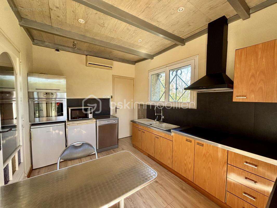 Maison de caractère avec potentiel, garage et jardin à 20 min des plages - photo 12