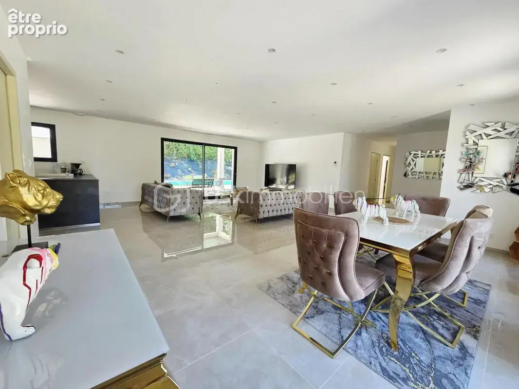 Maison contemporaine de plain-pied avec piscine - photo 4