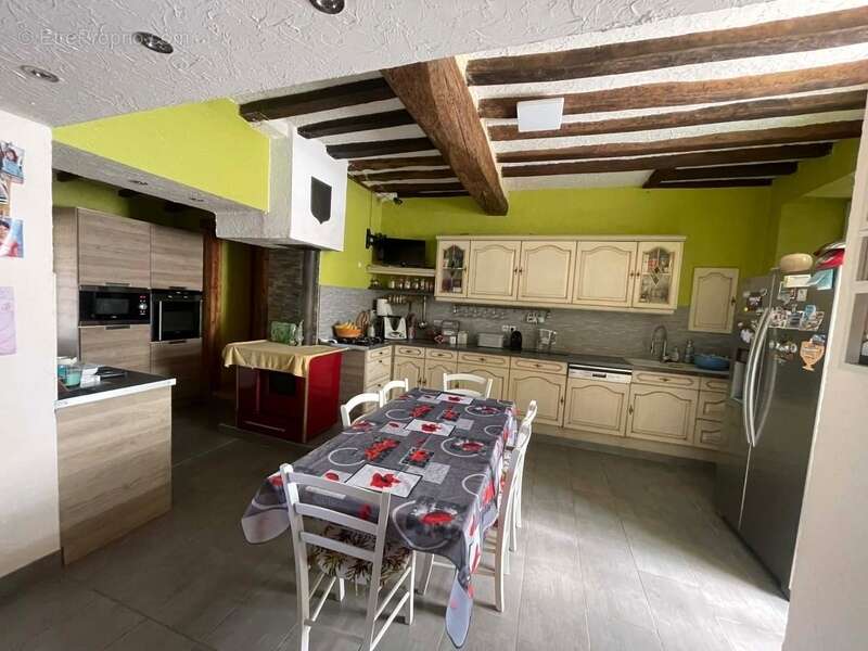 Fermette  à vendre 8 pièces  énorme possibilité - photo 9
